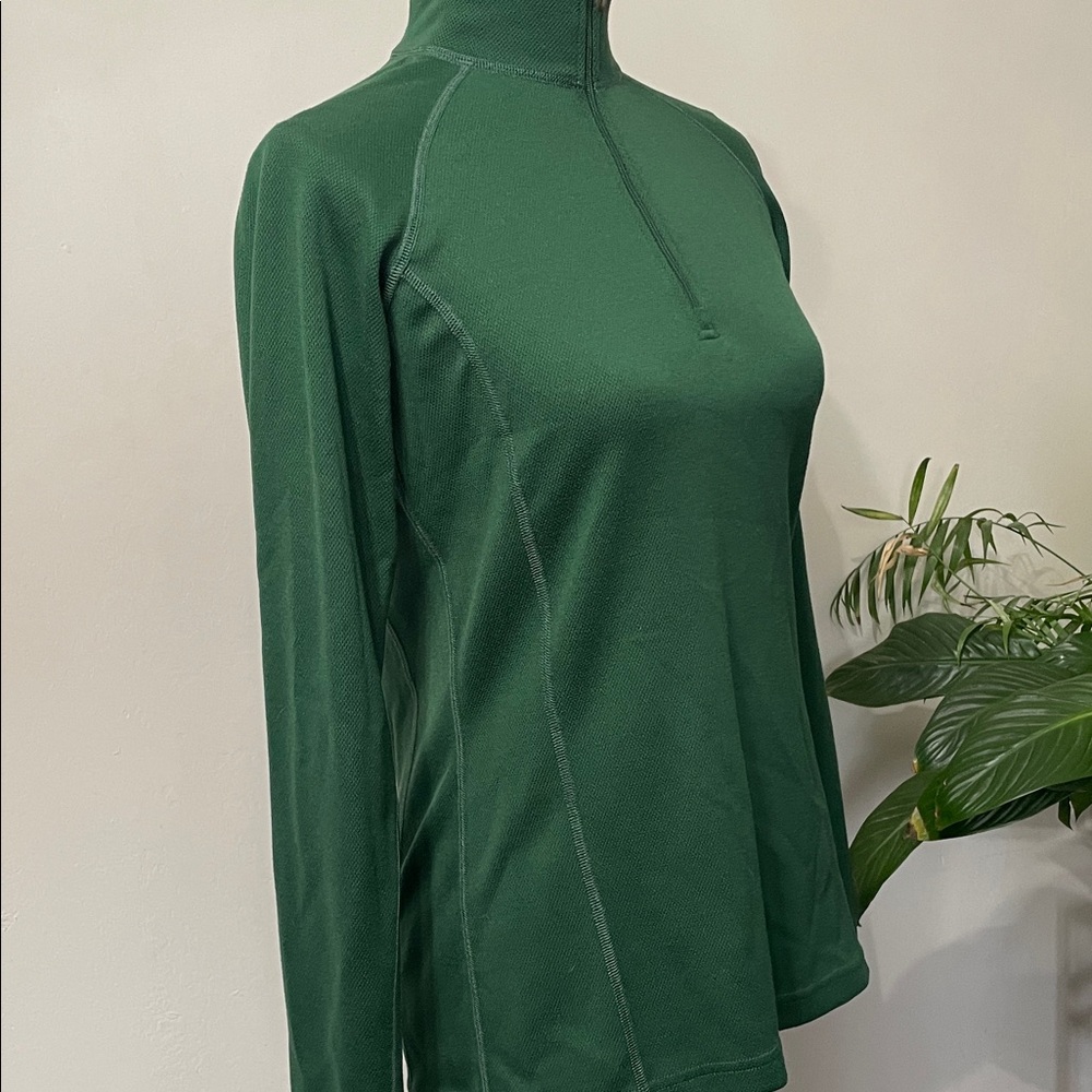 EMS Green Long Sleeve Women's Top